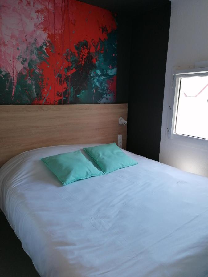 Kyriad Direct Martigues Exterior photo